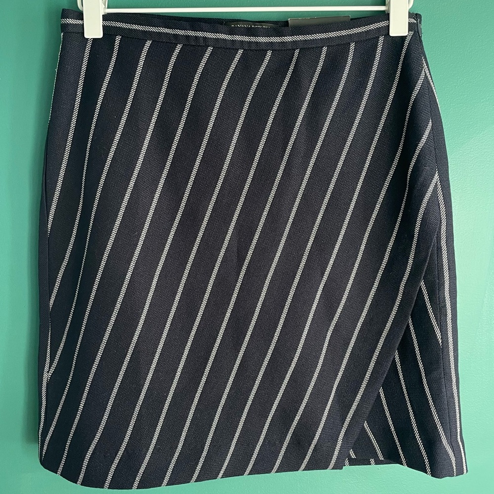 Banana Republic Striped Skirt, Navy Blue, Size 0, NWT